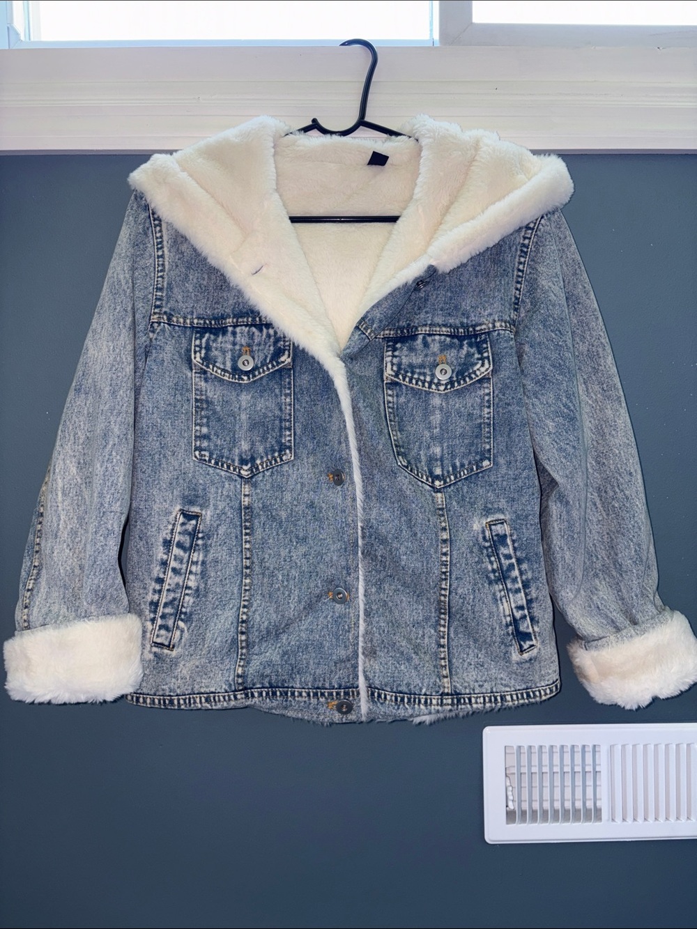 Windsor Light Wash Blue Denim Jacket with White Faux Sherpa Lining